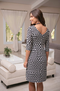 Front Fit Flare Black and White Dress Adriana
