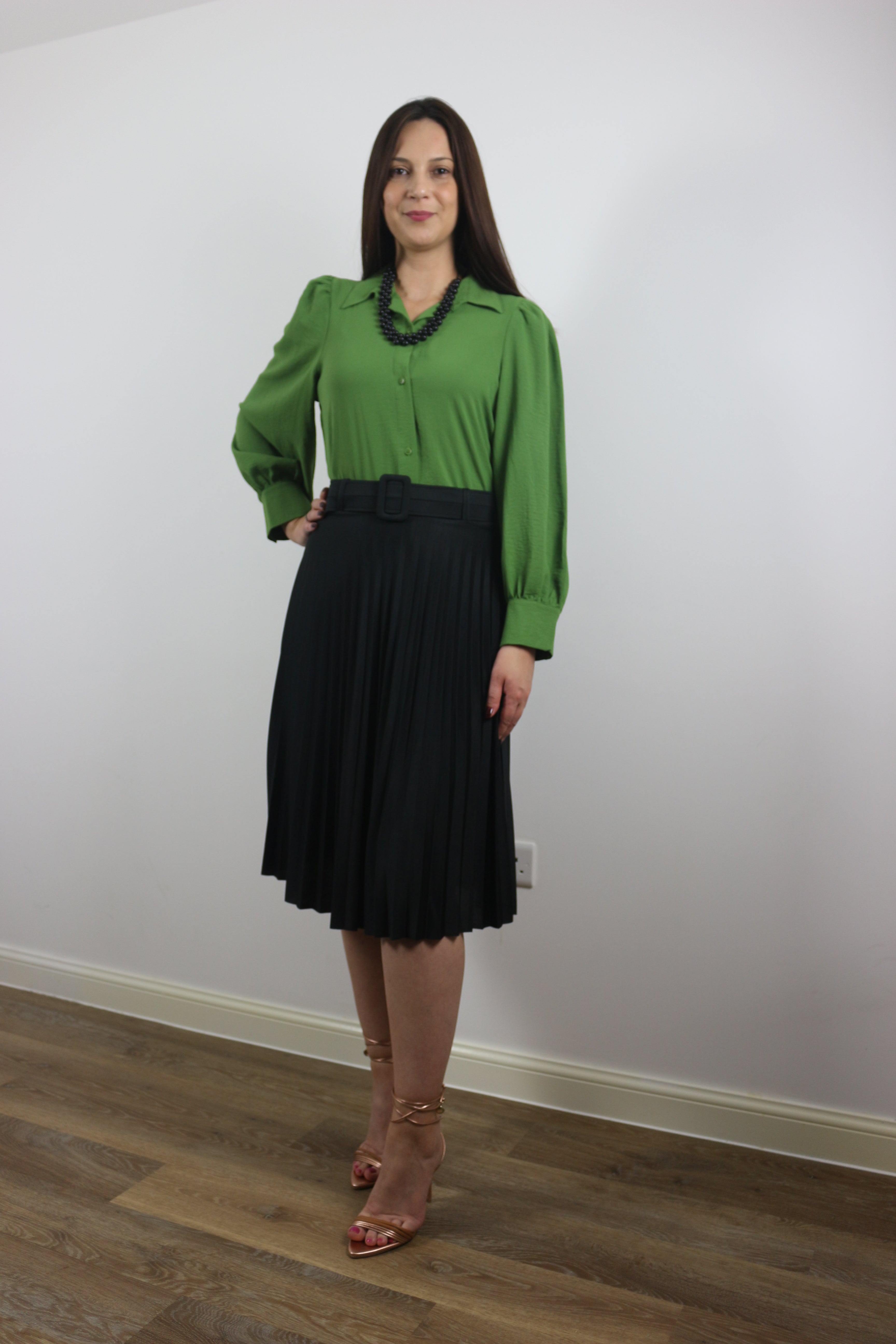 Ella Official UK Solid Green Pleated Midi Skirt