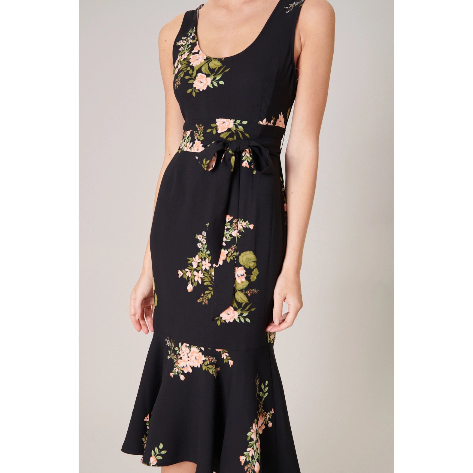 Jasleen Floral Flouncy Hem Bodycon Dress